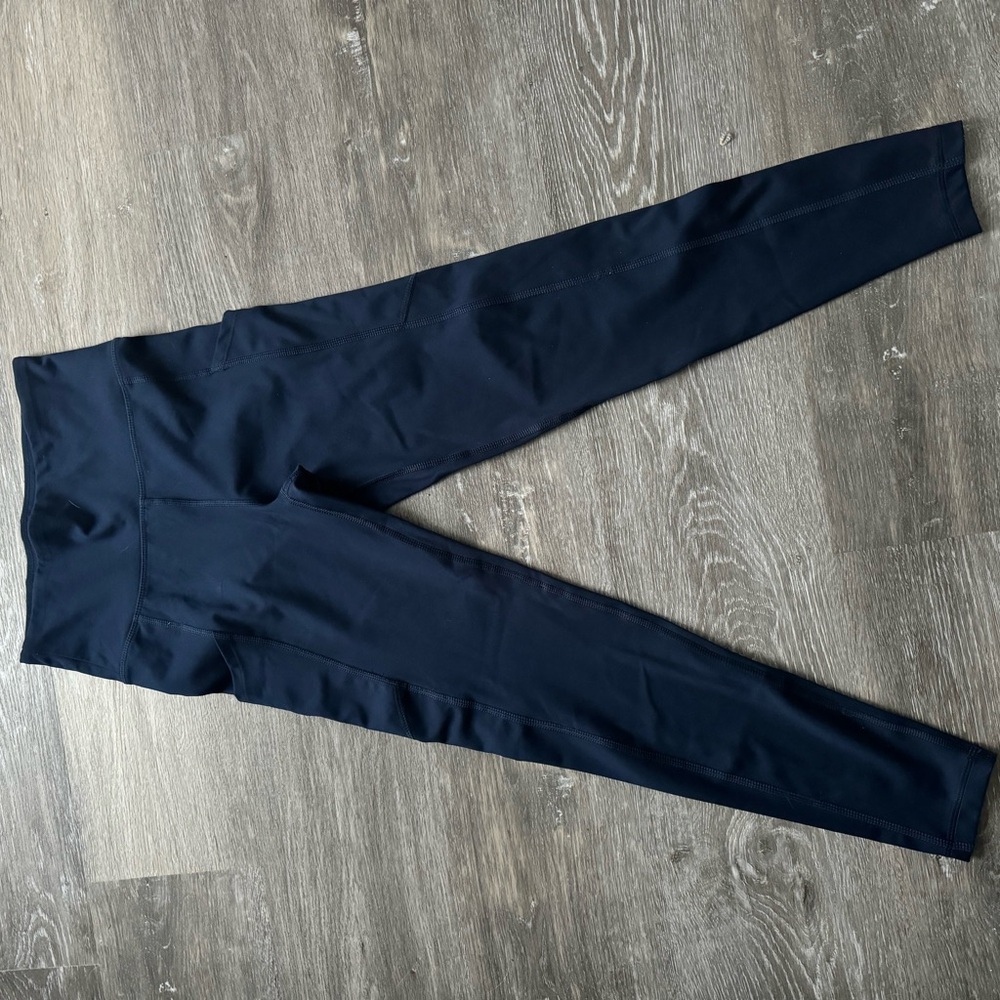 American eagle Navy blue leggings with side pockets